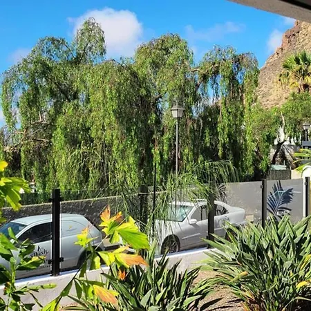Sehr Sonnige Neue Ferienwohnung In Ruhiger Lage Διαμέρισμα Arona (Tenerife)